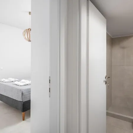 Rhodes Retreat & Getaway Apartments Апартаменти *